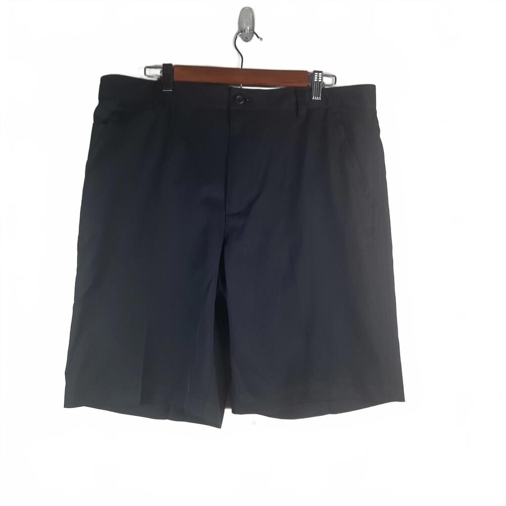 IZOD Black Golf Shorts Men's Size 36